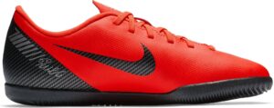 Nike Vaporx 12 Club CR7 IC Jr. Červená 34 EUR